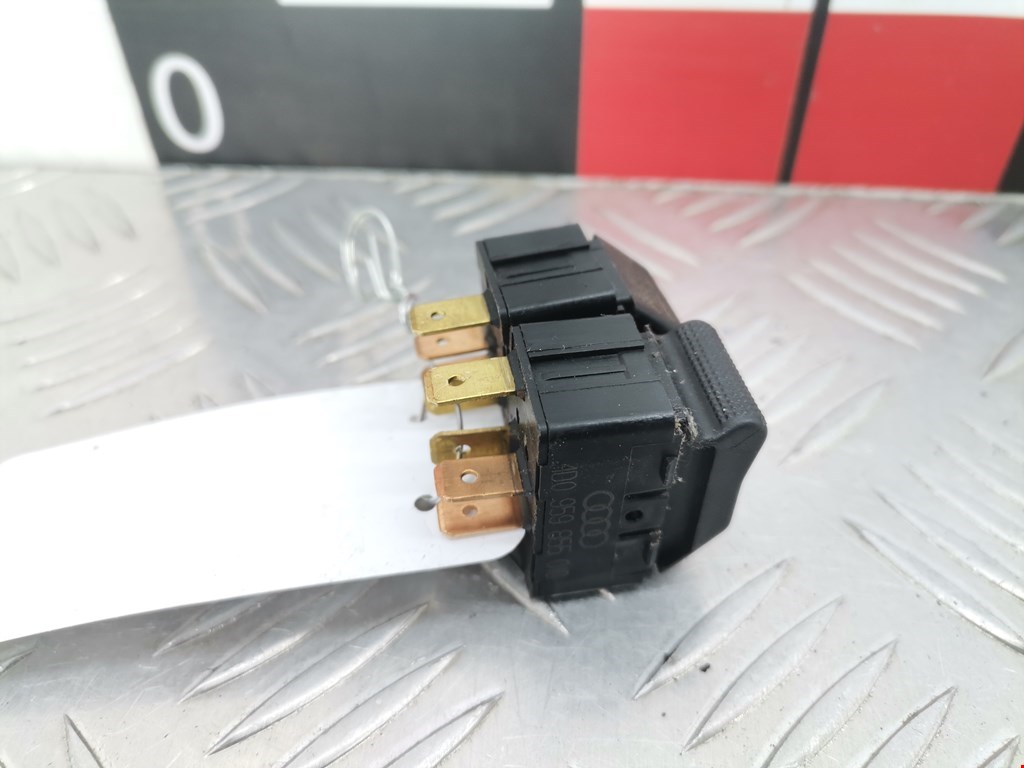 Блок управления стеклоподъемниками AUDI A4 B5 1995-2001