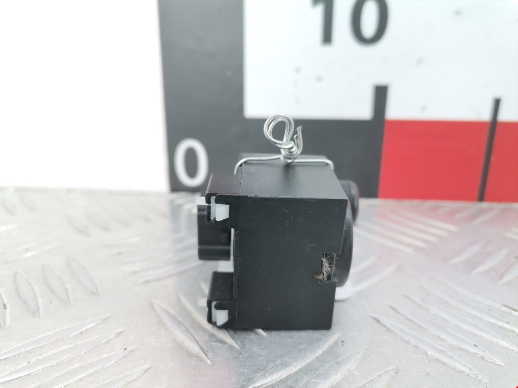 Блок управления зеркалами AUDI A4 B5 1995-2001