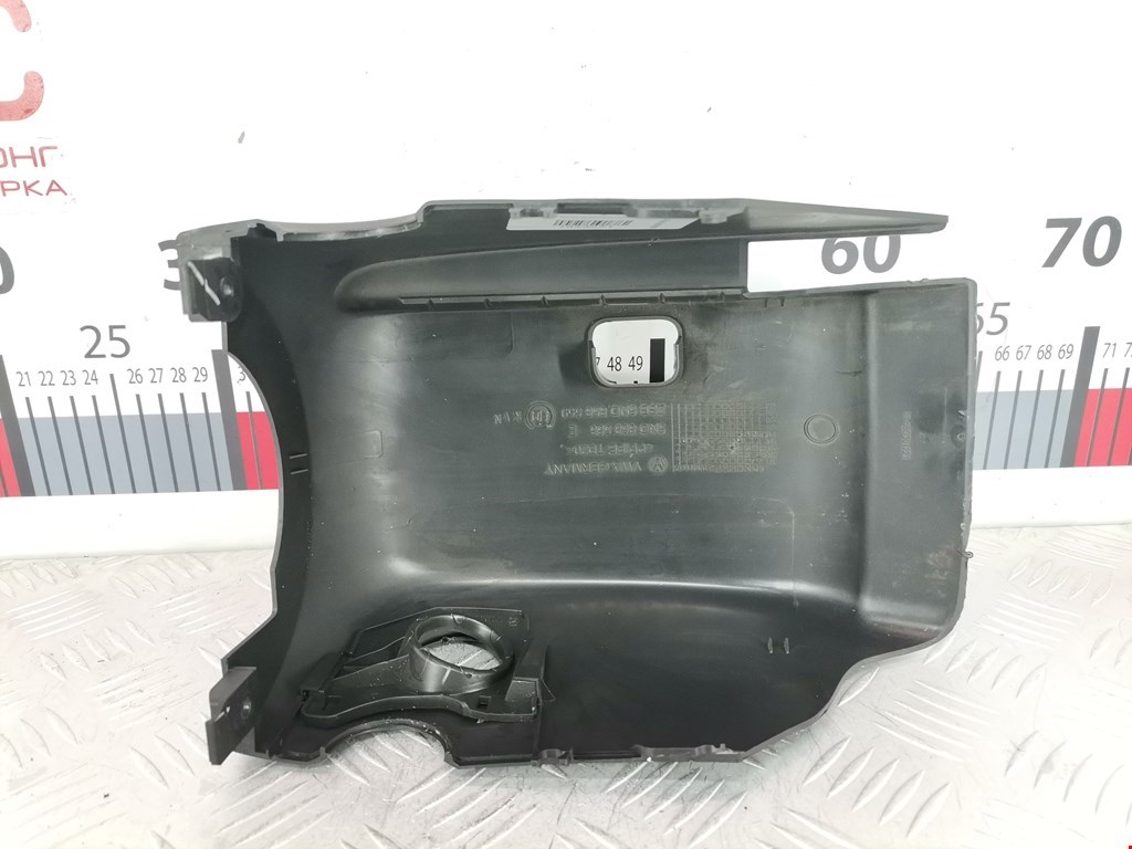 Кожух рулевой колонки VOLKSWAGEN Golf VI 2009-2012