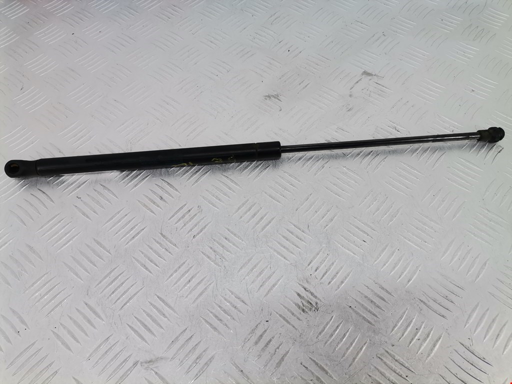 Амортизатор крышки (двери) багажника SEAT Ibiza 2002-2008