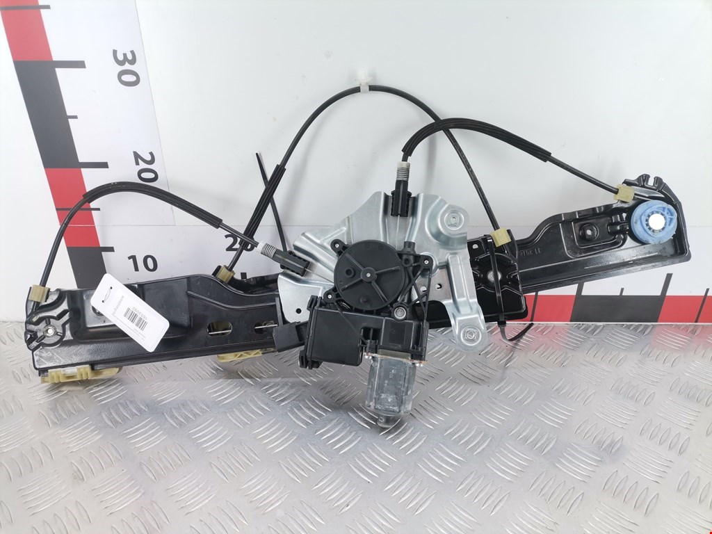 Стеклоподъемник передний левый OPEL Astra J 2009-2017