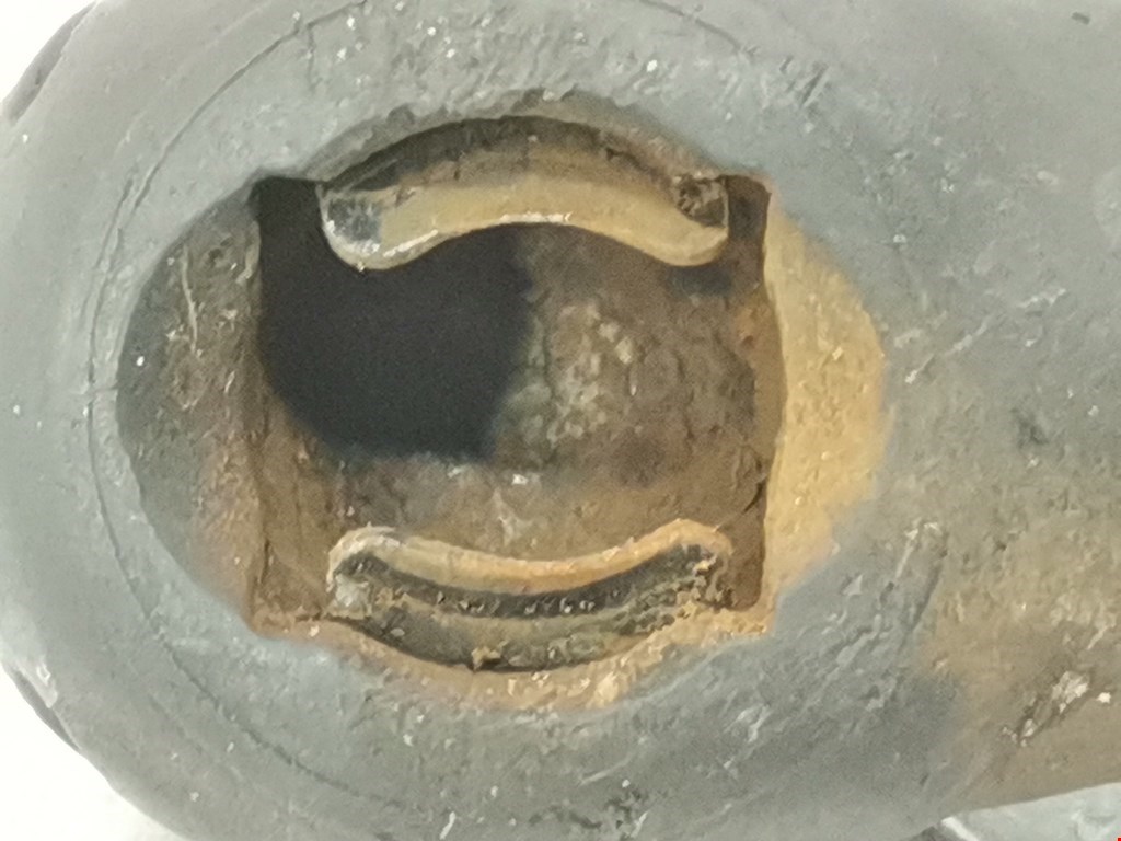 Амортизатор крышки (двери) багажника FORD Fiesta 2001-2008