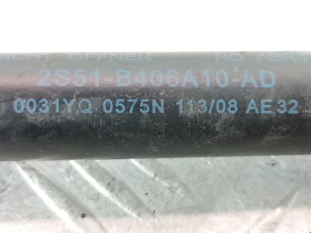 Амортизатор крышки (двери) багажника FORD Fiesta 2001-2008