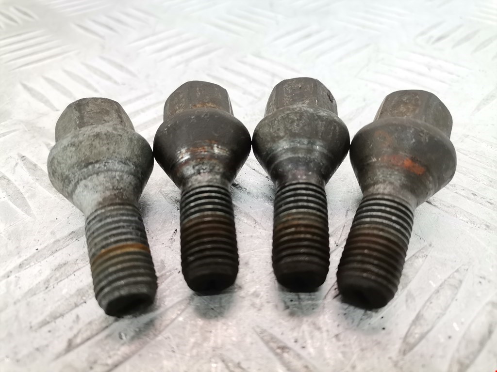 Болты DACIA Dokker I 2012-н.в.