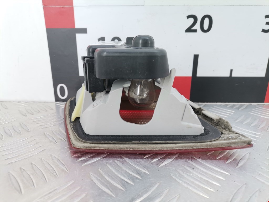 Фонарь задний внутренний правый BMW 3er E46 1998-2006