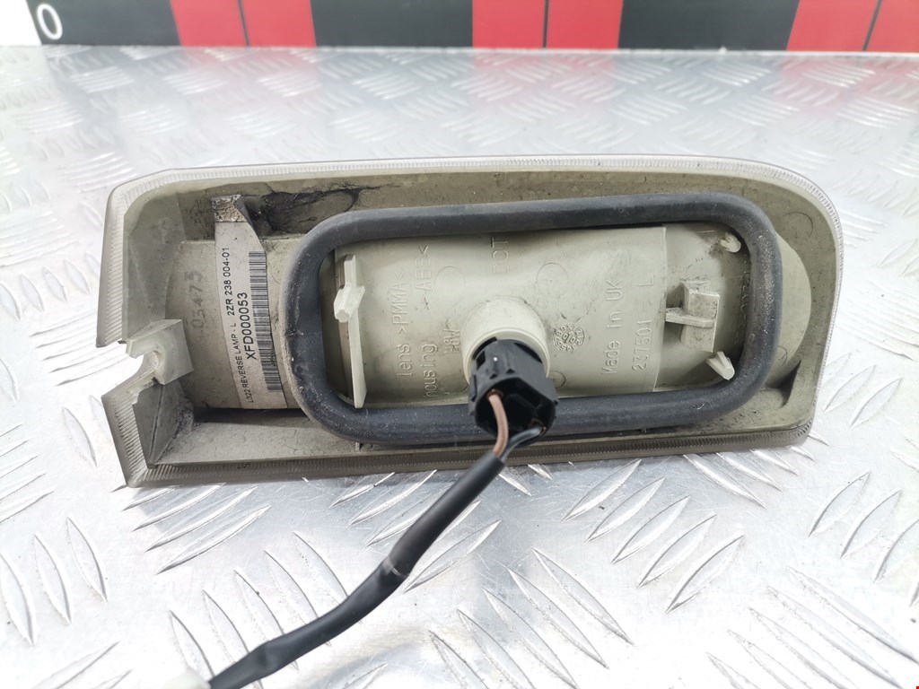 Фонарь задний внутренний левый LAND ROVER Range Rover 2002-2012