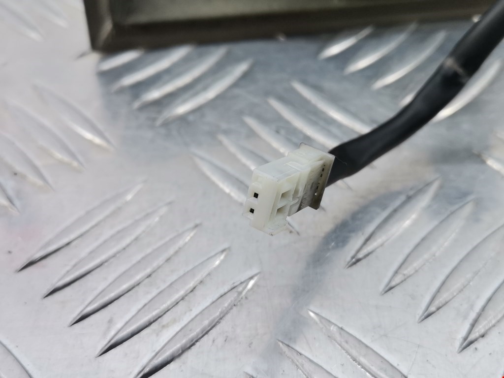 Фонарь задний внутренний левый LAND ROVER Range Rover 2002-2012