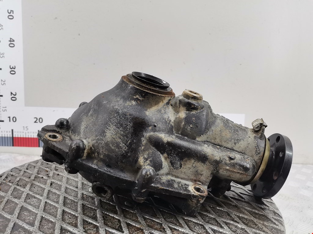 Редуктор переднего моста BMW X3 E83 2003-2010