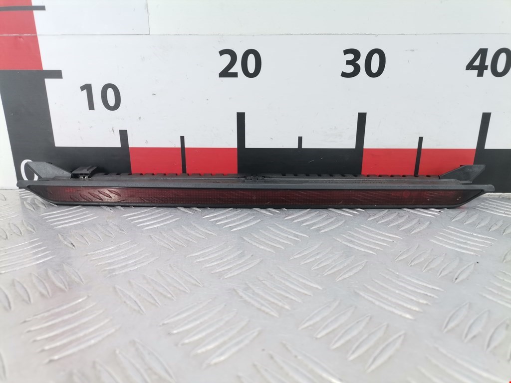 Фонарь дополнительный тормозной (стоп-сигнал) Ford Galaxy 1 (1995-2006)