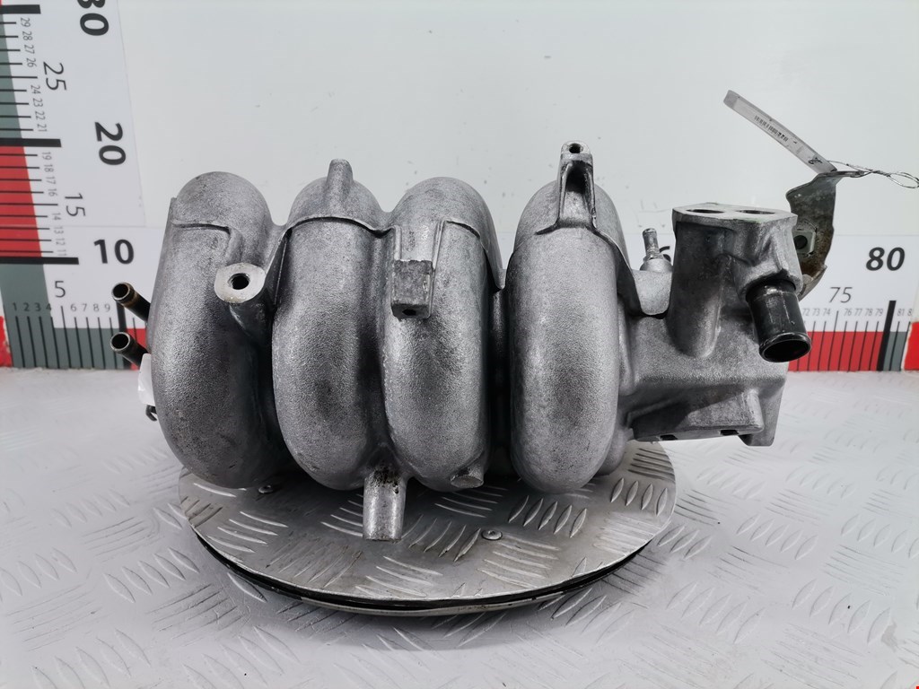 Коллектор впускной VOLVO V40 I 1995-2004