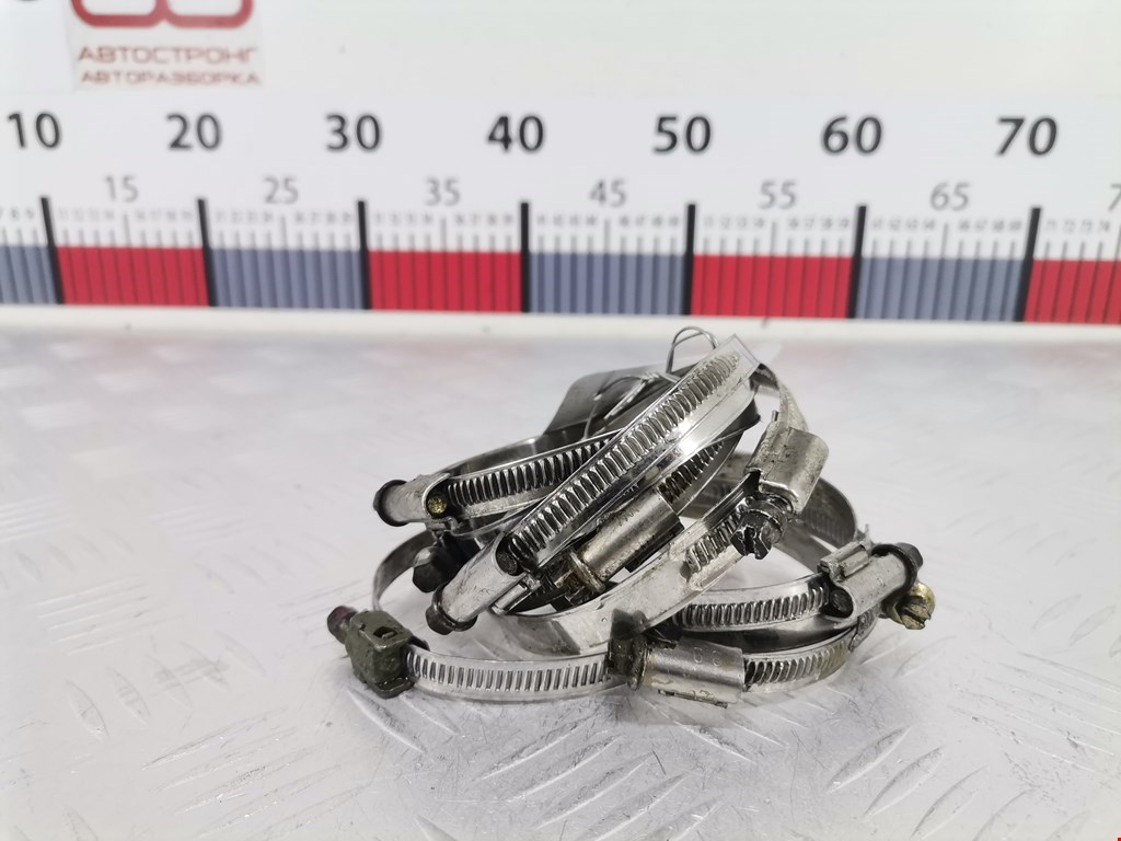 Хомут металлический Volkswagen Golf 4 (1997-2004)