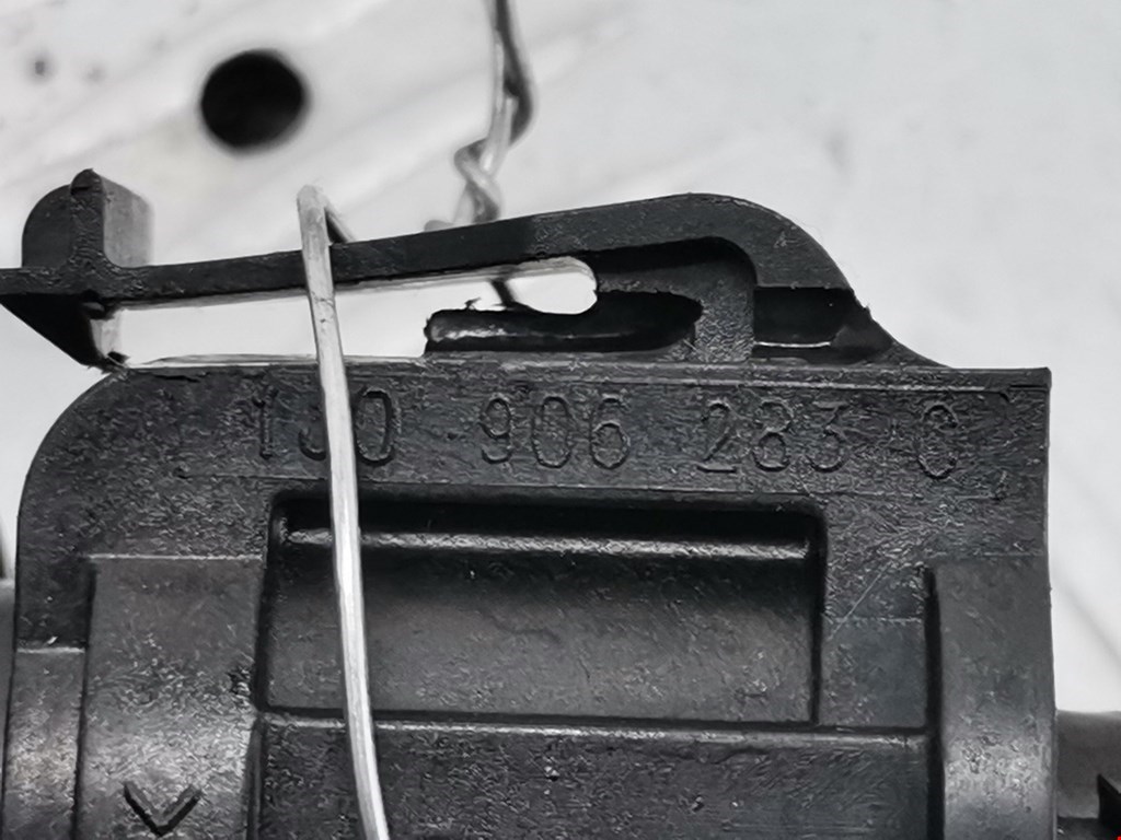 Клапан электромагнитный VOLKSWAGEN Golf IV 1997-2003