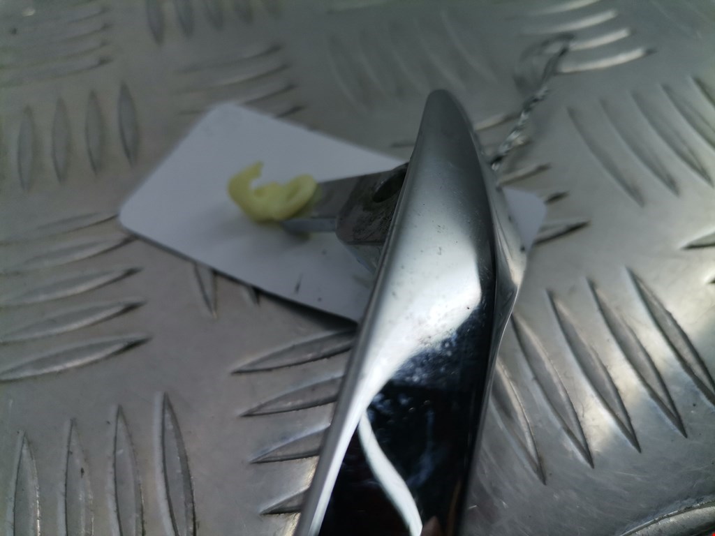 Ручка дверная задняя внутренняя левая MERCEDES-BENZ C-Class C-klasse W202 1993-2000