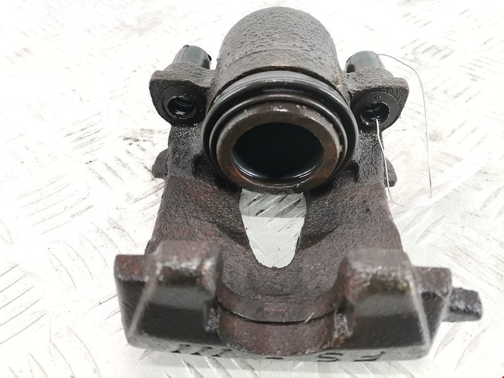 Суппорт передний левый VOLKSWAGEN Polo IV 2001-2009