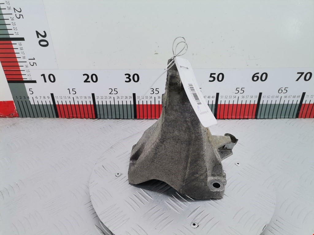 Кронштейн (крепление лапа) двигателя BMW X1 (E84) (2009-2015)