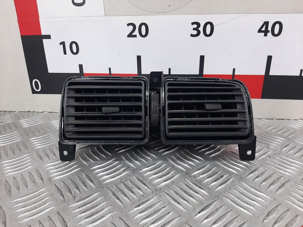 Дефлектор воздушный NISSAN Almera N15 1995-2000