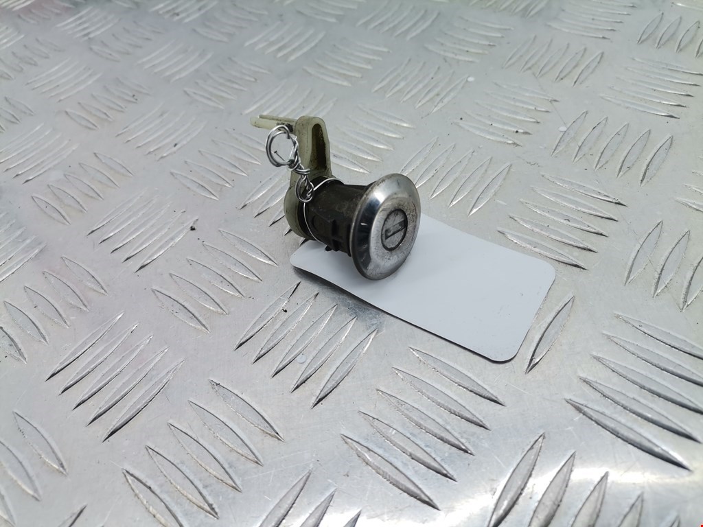 Вставка замка багажника PEUGEOT 206 1998-2012