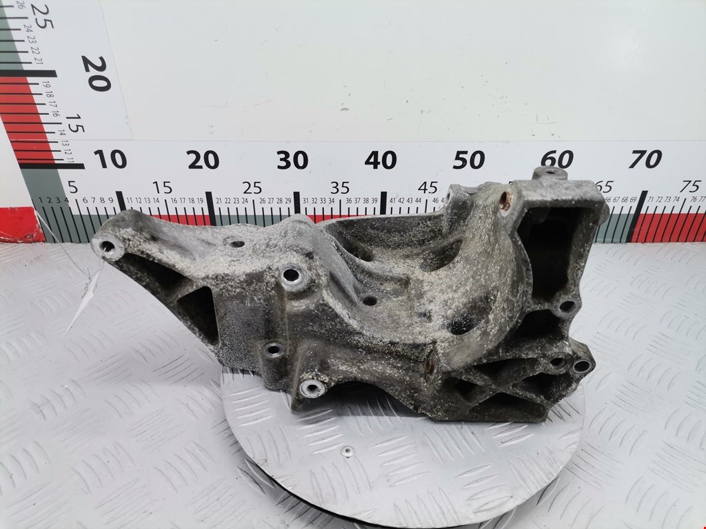 Кронштейн кондиционера BMW X1 E84 2009-2015