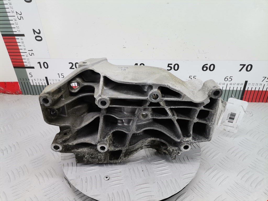 Кронштейн кондиционера BMW X1 E84 2009-2015