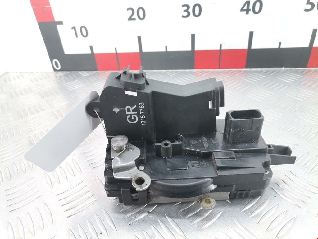 Замок двери передней левой OPEL Signum 2003-2008