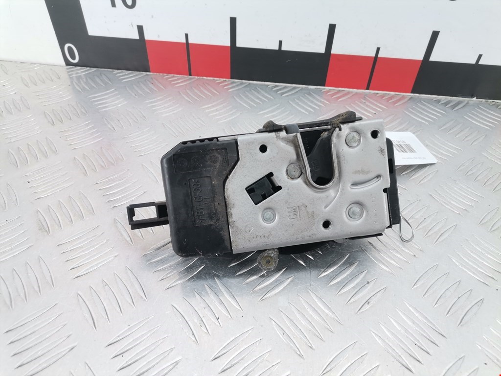 Замок двери передней левой OPEL Signum 2003-2008