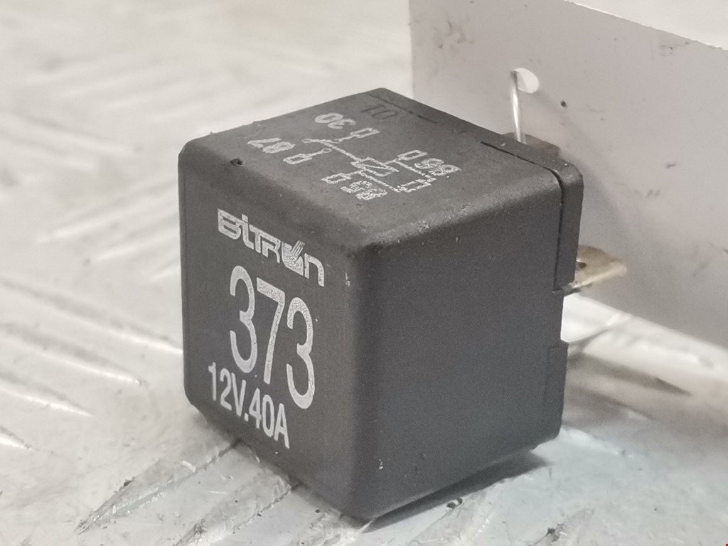 Реле VOLKSWAGEN Passat B5 1997-2005