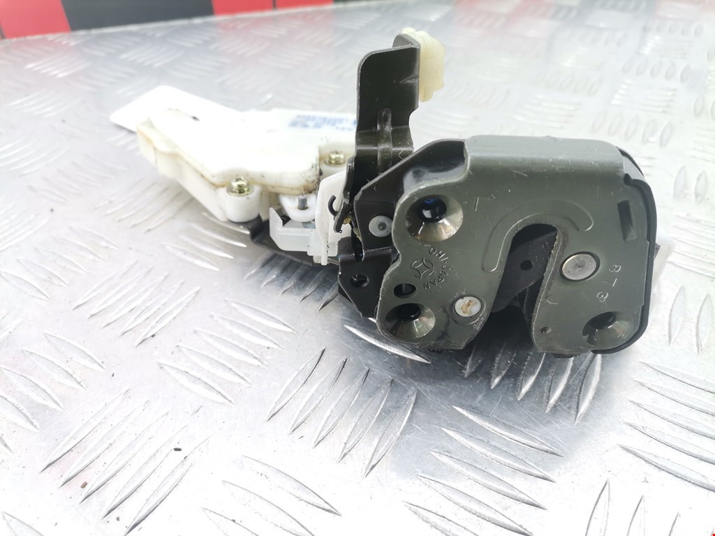 Замок двери задней левой NISSAN Almera N15 1995-2000