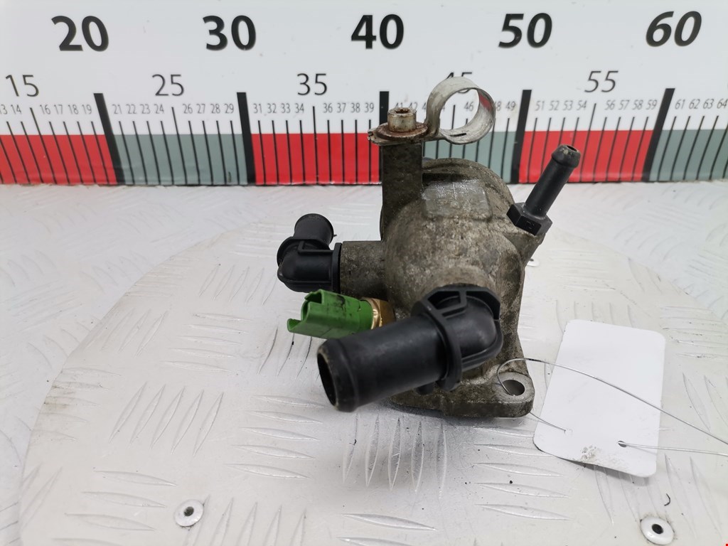 Корпус термостата OPEL Corsa D 2006-2014