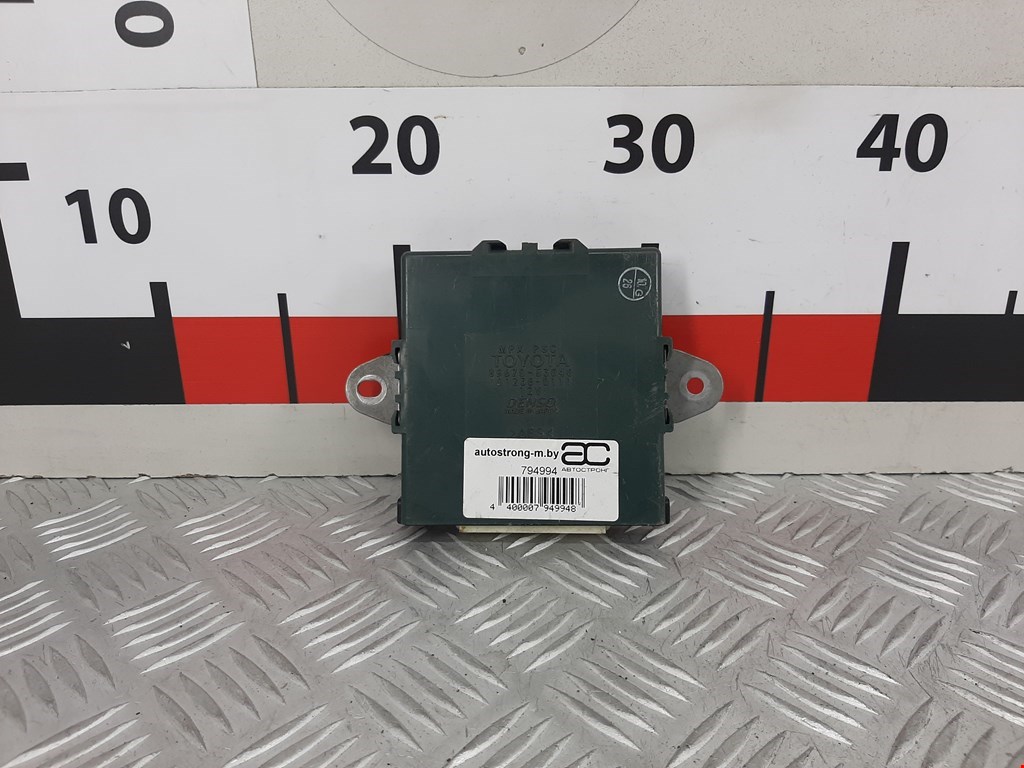 Блок управления парктрониками LEXUS IS 2005-2013