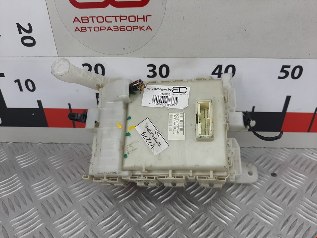 Датчик уровня в бачок омывателя TOYOTA Auris E150 2006-2012