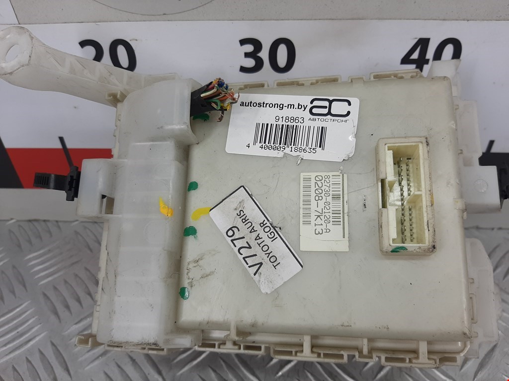 Датчик уровня в бачок омывателя TOYOTA Auris E150 2006-2012