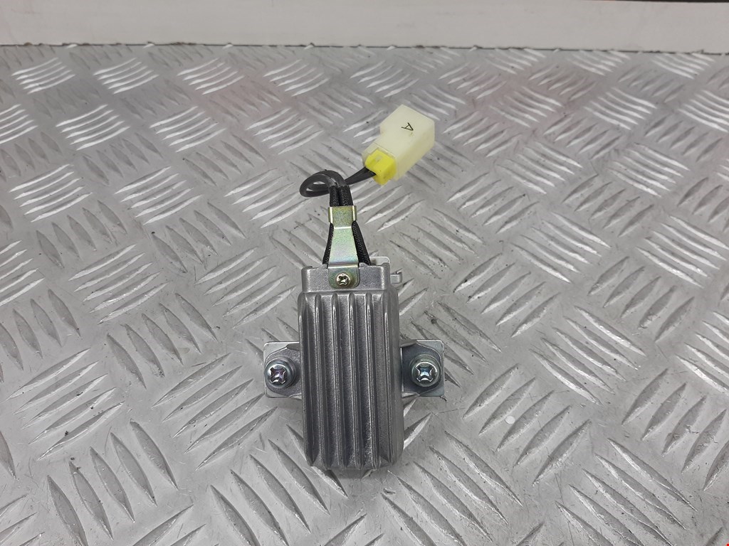 Реле топливного насоса INFINITI M 2005-2010