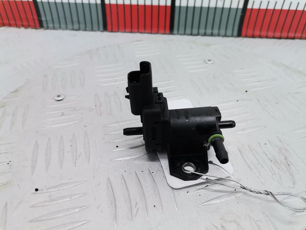 Клапан воздушного фильтра Ford C-MAX 2 (2010-2019)