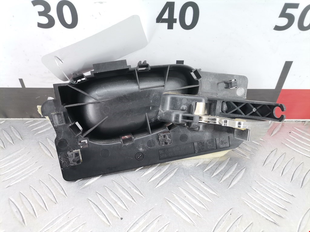 Ручка дверная задняя внутренняя левая PEUGEOT 307 2001-2008