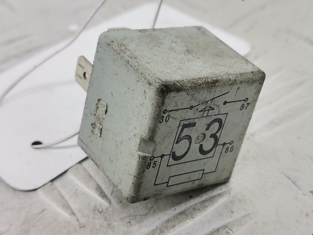 Реле VOLKSWAGEN Passat B5 1997-2005