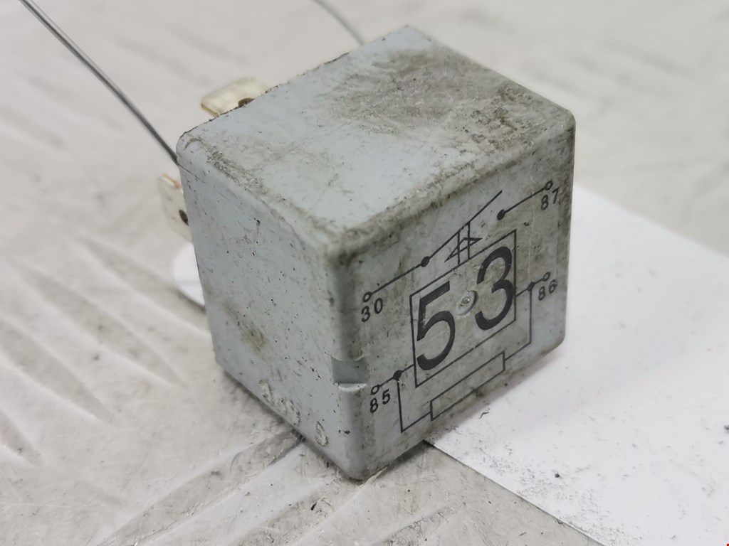 Реле VOLKSWAGEN Passat B5 1997-2005