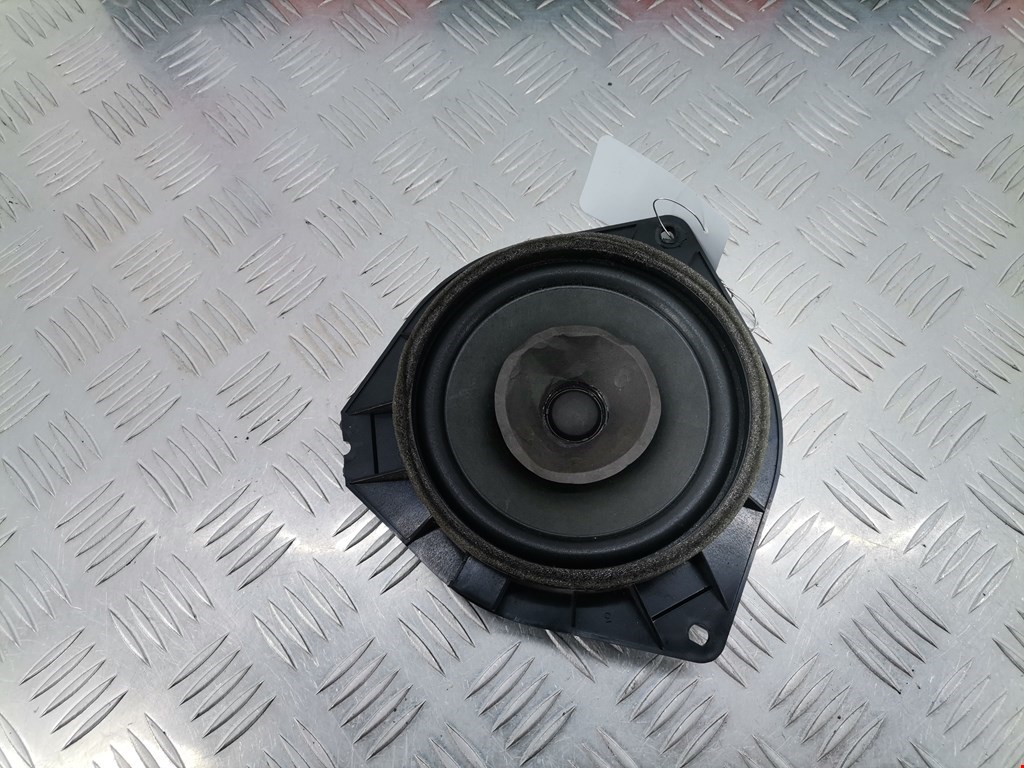 Динамик TOYOTA Avensis 2003-2008