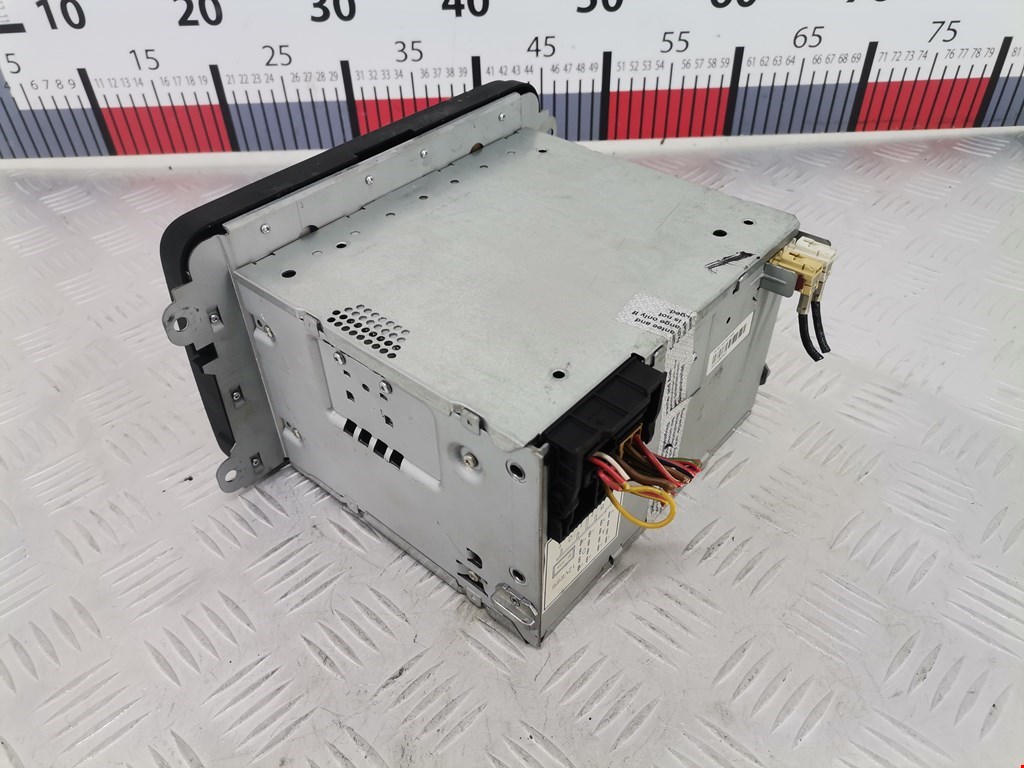 Магнитола VOLKSWAGEN Passat B6 2005-2011