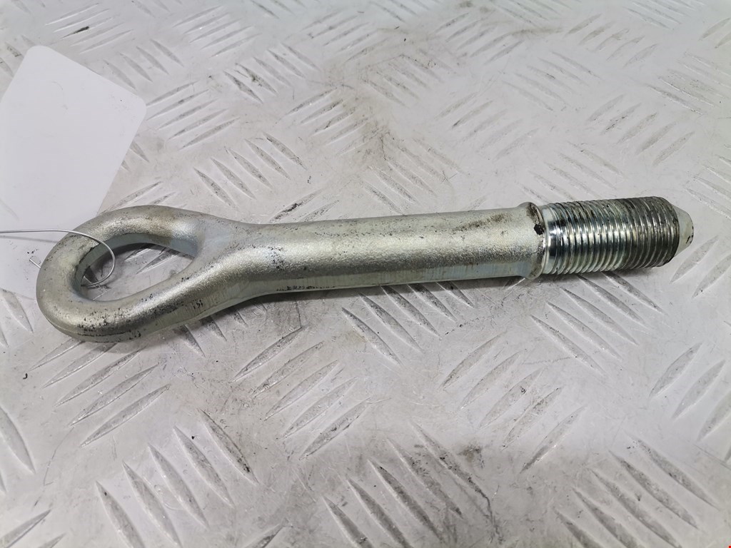 Крюк буксировочный TOYOTA RAV 4 XA30 2006-2012