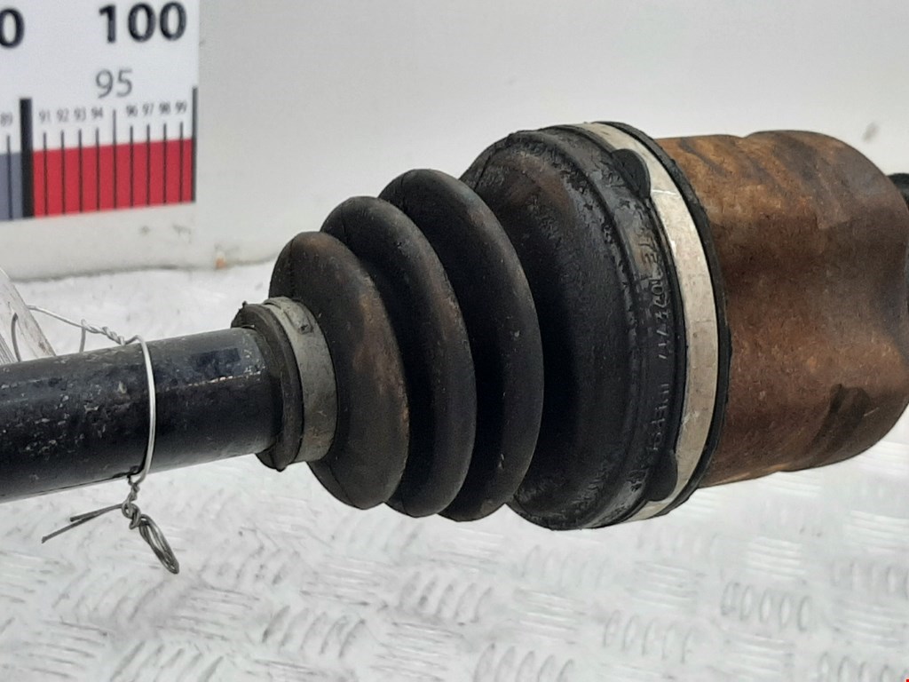 Полуось (привод, приводной вал) передняя правая OPEL Meriva B 2010-2018