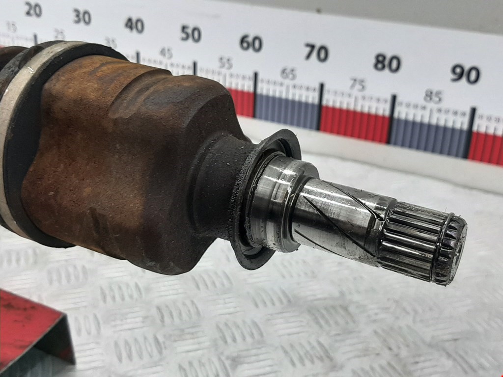 Полуось (привод, приводной вал) передняя правая OPEL Meriva B 2010-2018