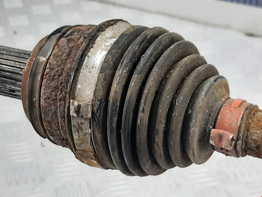 Полуось (привод, приводной вал) задняя левая TOYOTA RAV 4 XA30 2006-2012