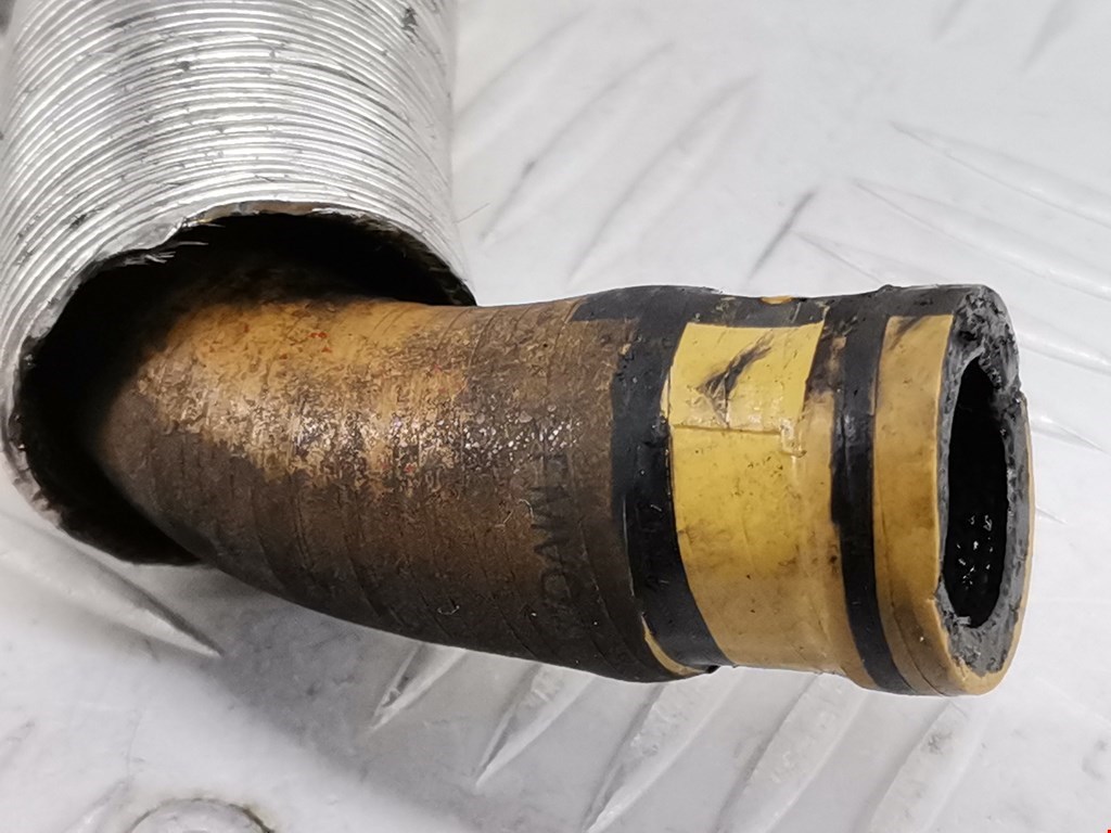 Трубка нагнетателя CITROEN C4 Picasso 2006-2013