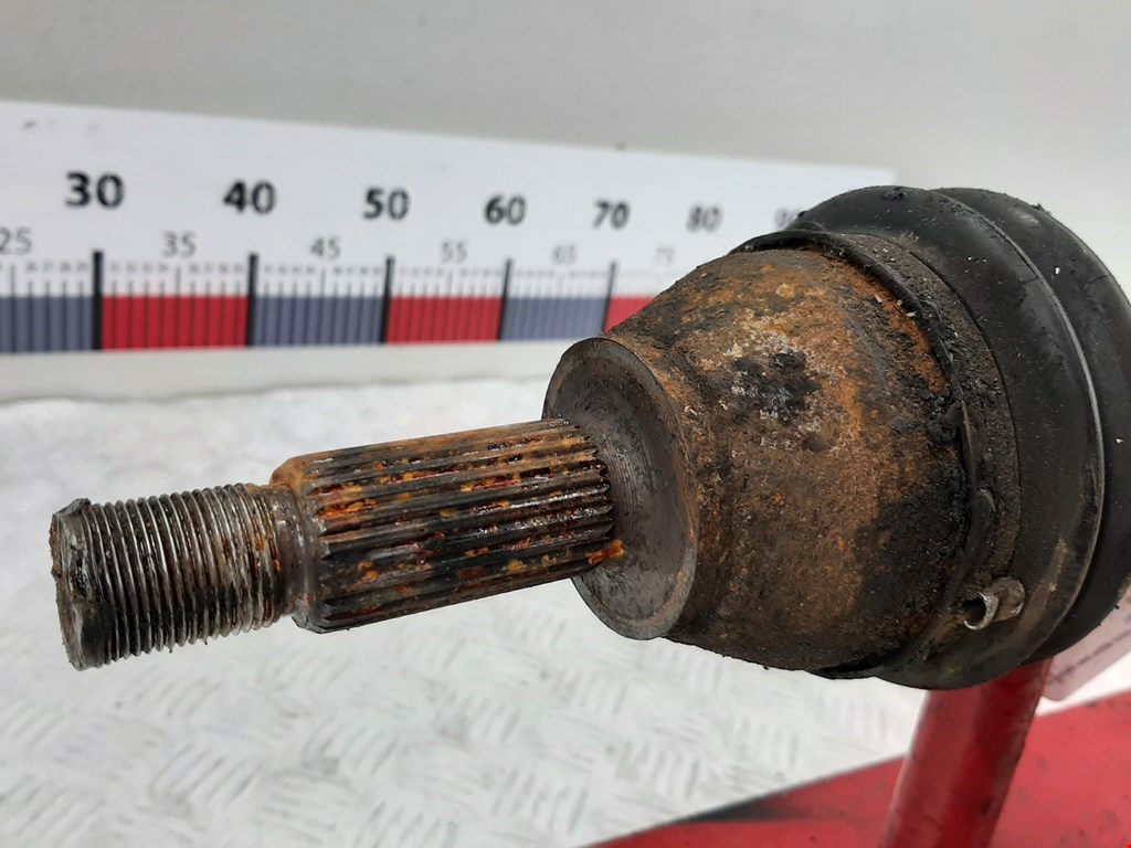 Полуось (привод, приводной вал) передняя правая FORD Fiesta 2008-2012