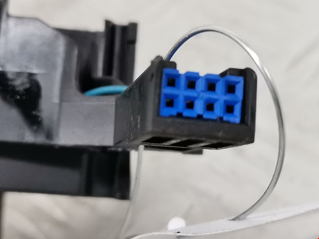 Переключатель стеклоочистителя VOLKSWAGEN Touran 2003-2010