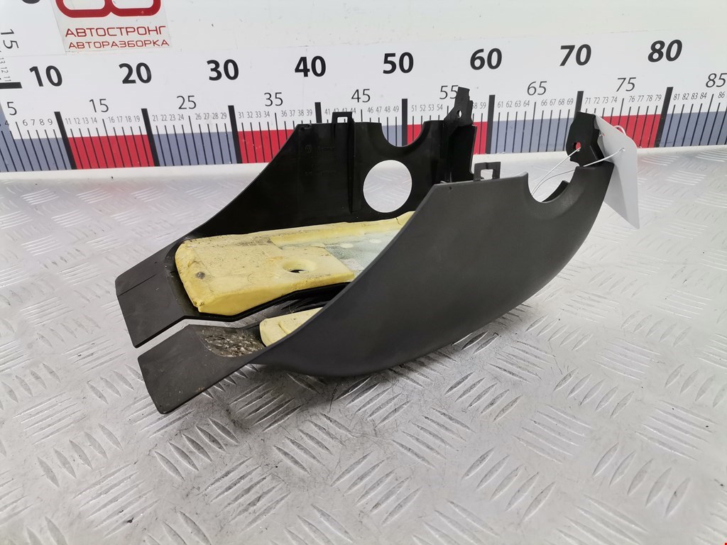 Кожух рулевой колонки VOLKSWAGEN Touran 2003-2010