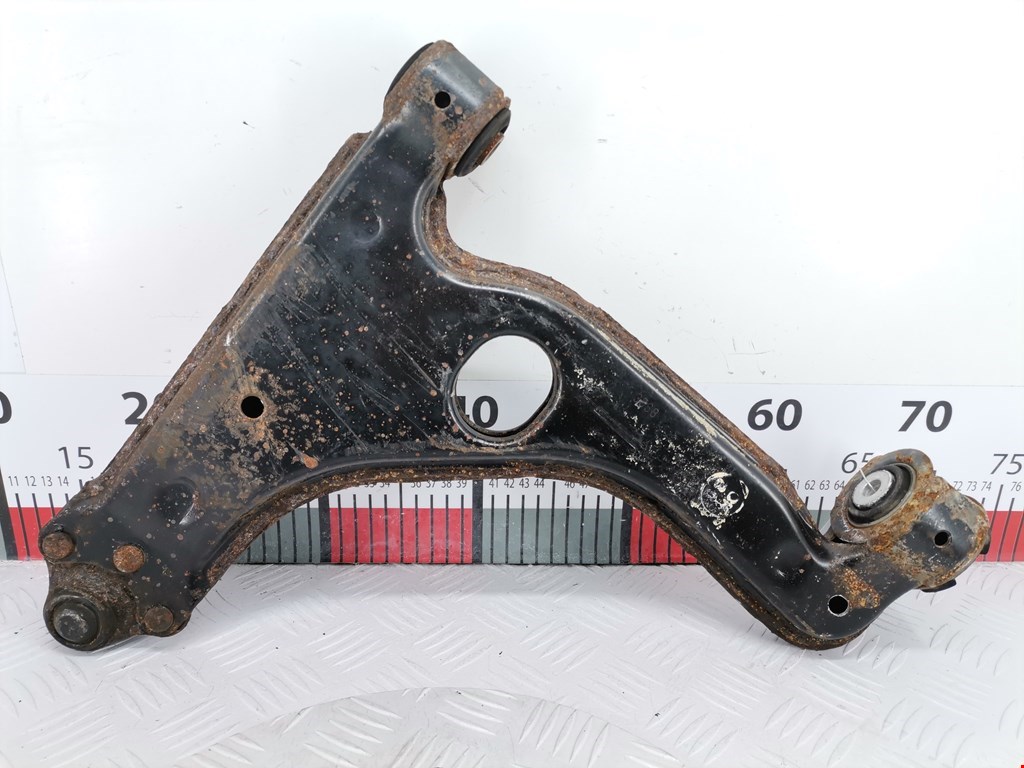 Рычаг передний правый OPEL Astra G 1998-2005