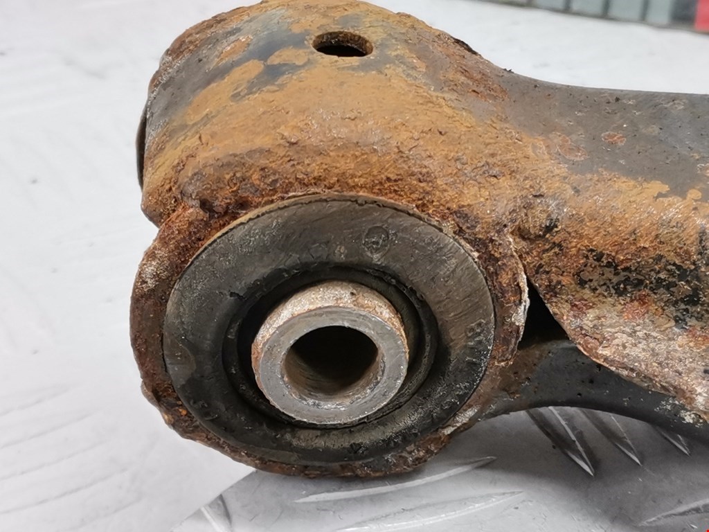 Рычаг передний правый OPEL Astra G 1998-2005