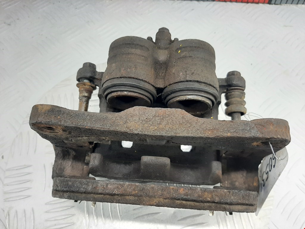 Суппорт передний левый SUBARU Legacy 2009-2014