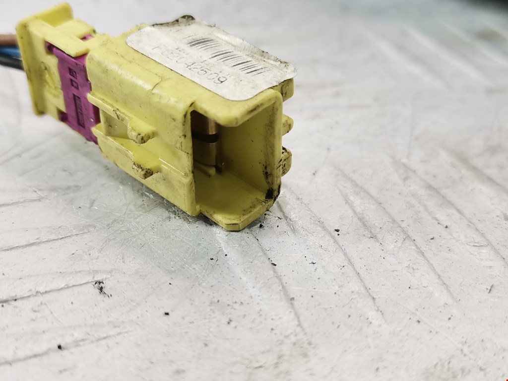 Подушка безопасности боковая (в сиденье) VOLKSWAGEN Passat B6 2005-2011